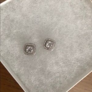 SWAROVSKI SQUARE EARRINGS - BOUCLES D’OREILLES